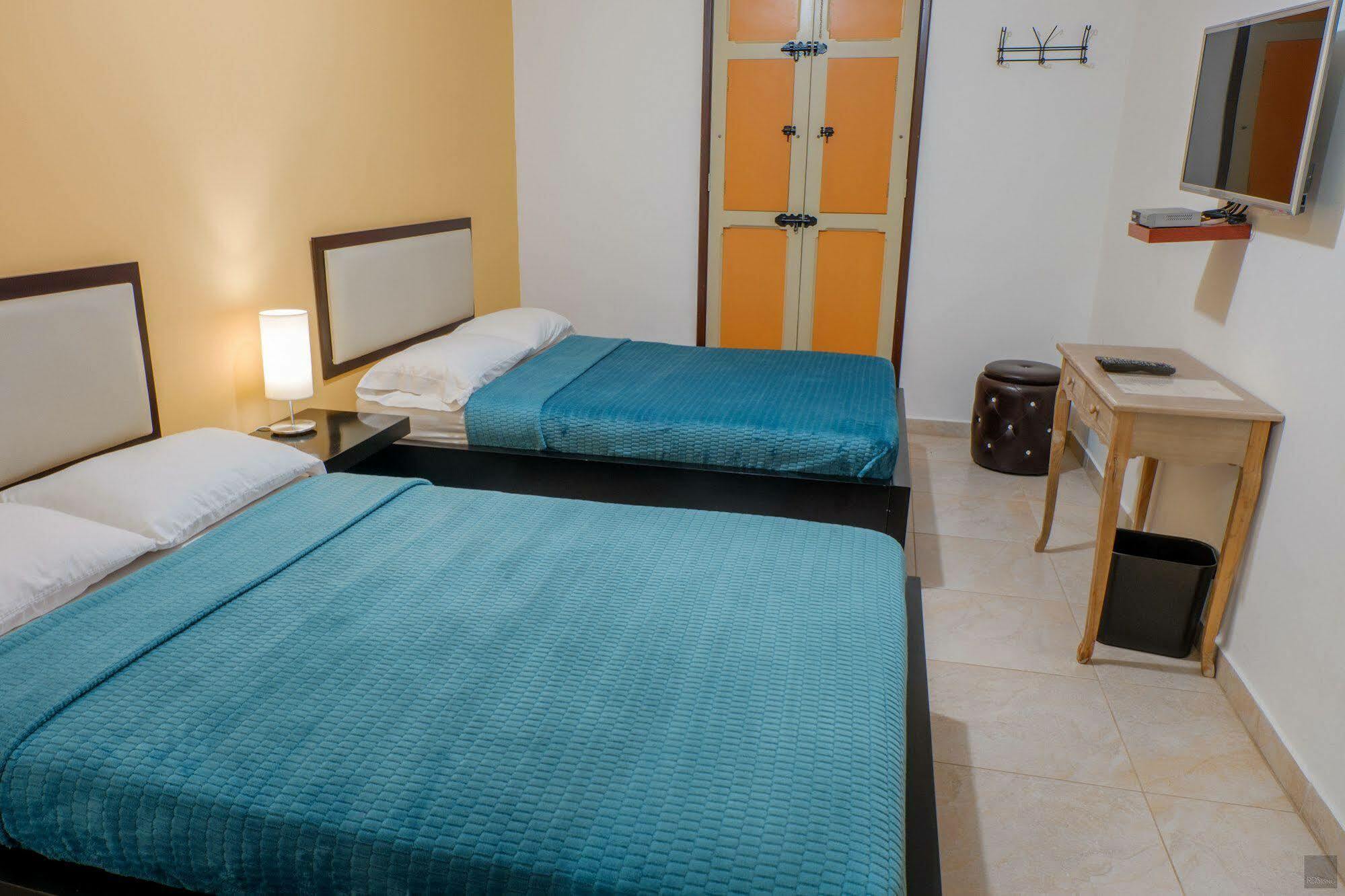 Casa Borbon Ξενοδοχείο Σαλέντο Εξωτερικό φωτογραφία